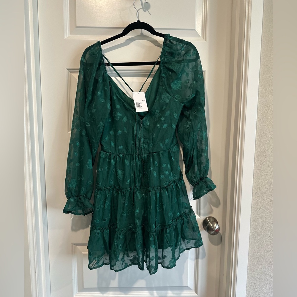 Forever 21 Floral Burnout Surplice Mini Dress - NWT - Picture 4 of 4
